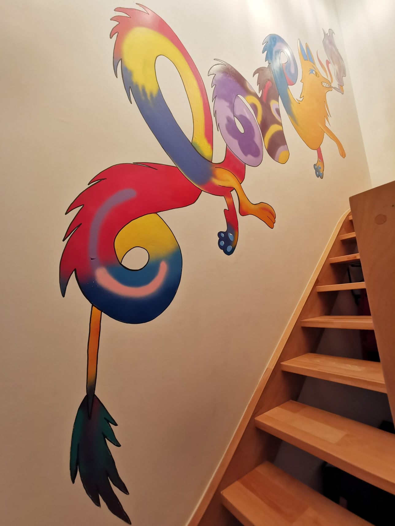 Love Foxdragon - Bombes de peinture sur gyproc